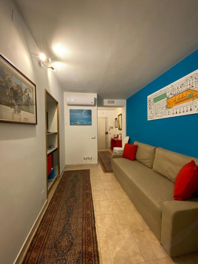Angeli'S Apartment Наполи Екстериор снимка